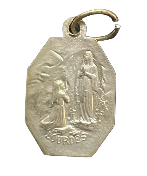 Vintage Medal Our Lady of Lourdes v118