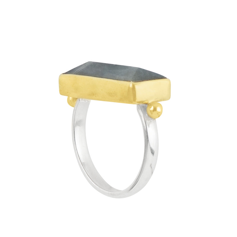 Ridgeline Stone Ring