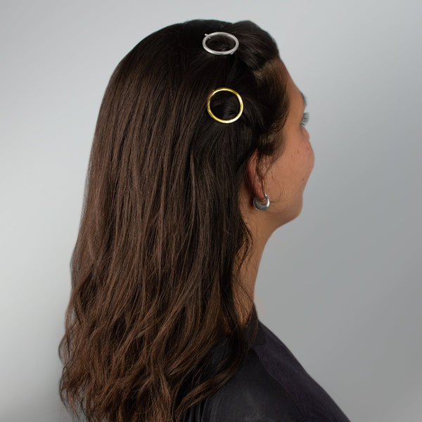 Circle Barrette in Gold