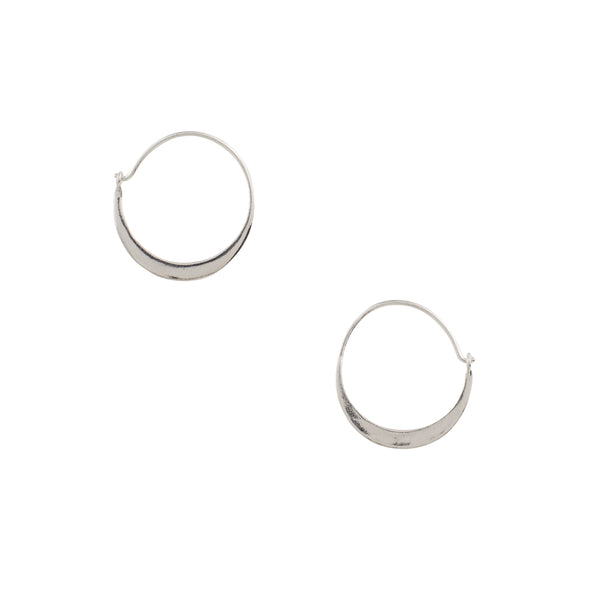 Arc Hoops in Silver - 3/4"