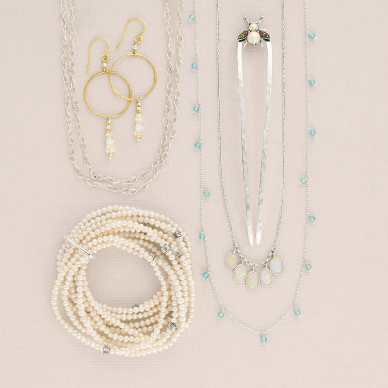 Pearly Whites Bracelet Set