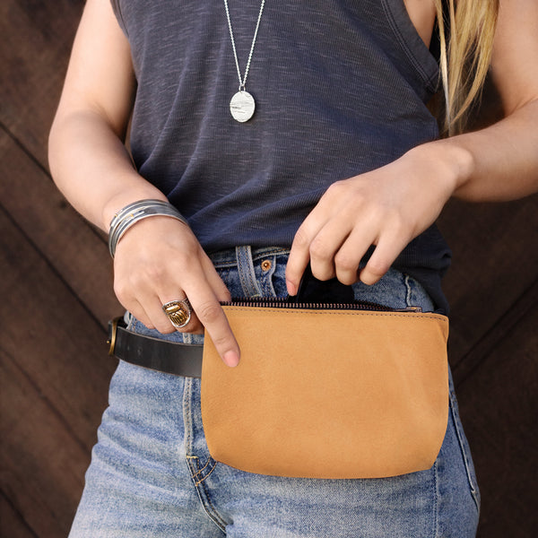 Belted Go-Bag in Buckskin